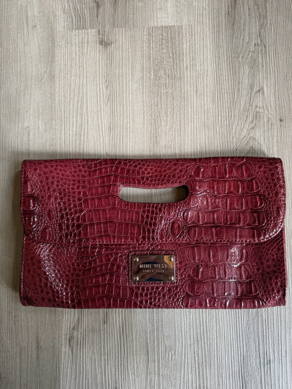 Nine west “Clutch me up” envelope clutch